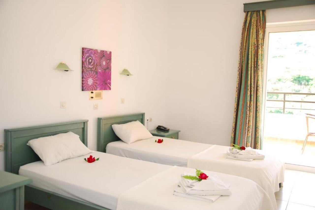 Elpis Studios And Apartments Bali  Buitenkant foto